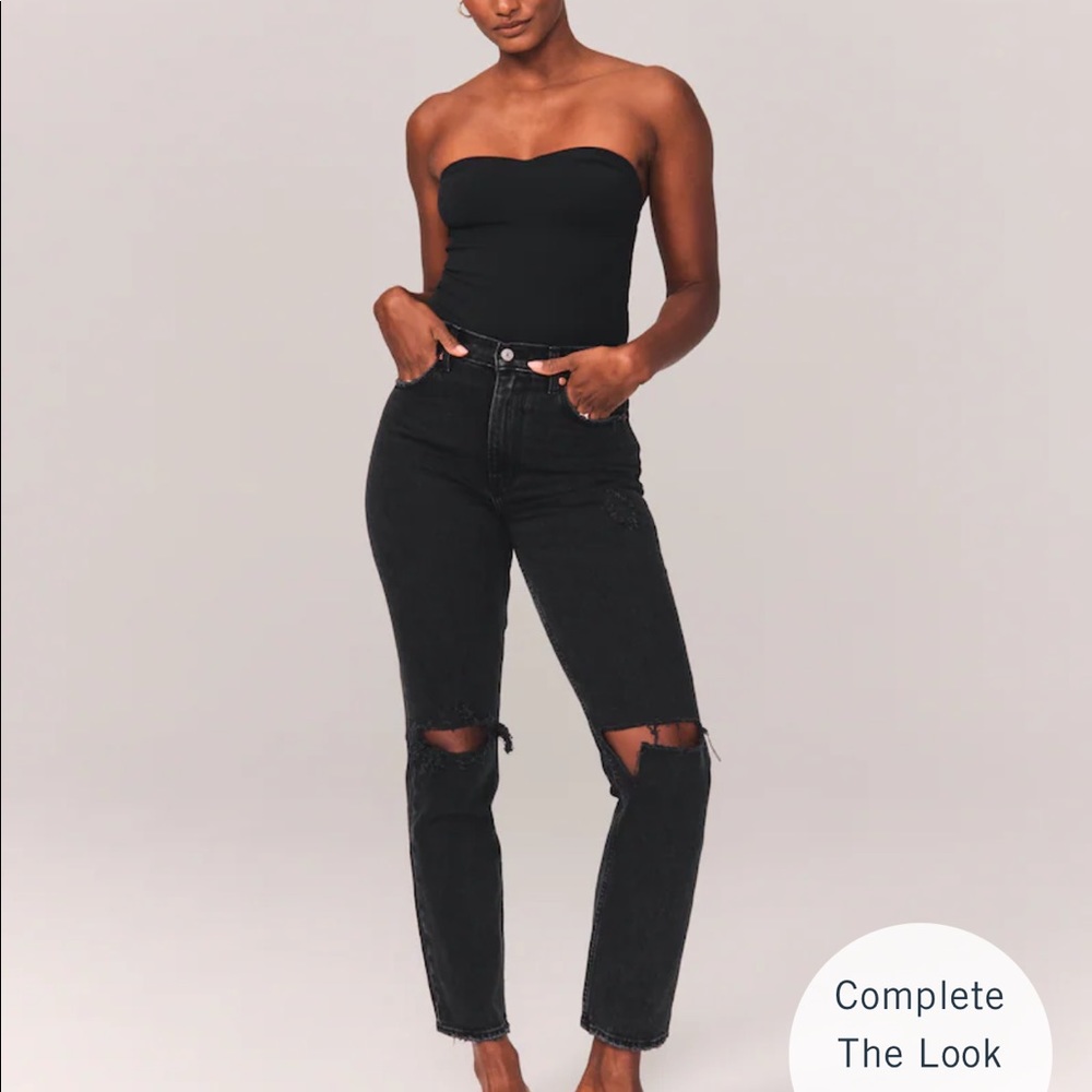 A&F Curve Love 90s Ultra High Rise Straight Jeans